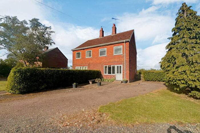 3 Bedroom Semi Detached House To Rent In Necton, PE37