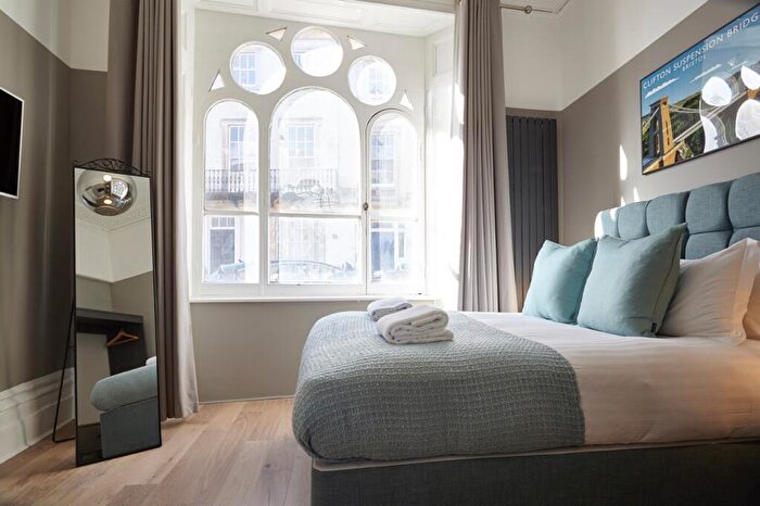 2 Bedroom House To Rent In Dover Place, Bristol, BS8