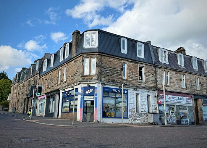 3 Bedroom Flat For Sale In Sinclair Street, Helensburgh, G84