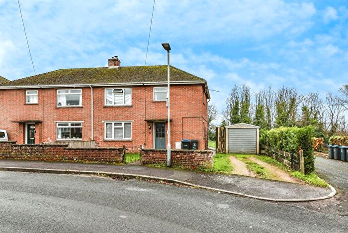 3 Bedroom Semi-Detached House For Sale In Mayenne Place, Devizes, SN10