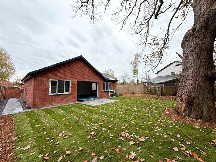 2 Bedroom Bungalow For Sale In Palatine Road, Spital, Wirral, CH62