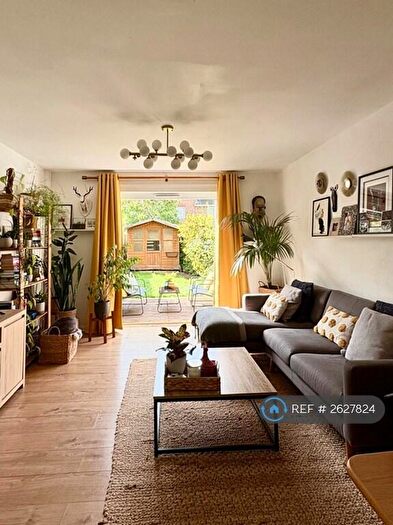 2 Bedroom Terraced House To Rent In Ann Moss Way, London, SE16