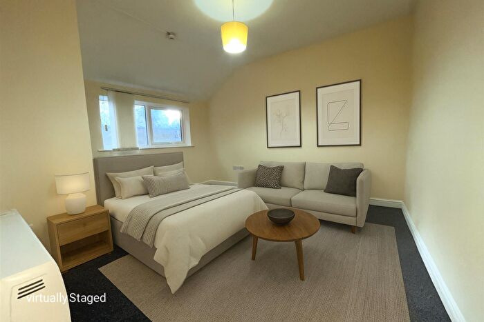 Studio To Rent In St. James Road, Off London Road, Leicester, LE2