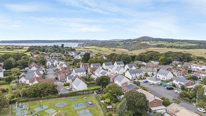 4 Bedroom Detached House For Sale In Burrows Close, Southgate, Swansea, SA3