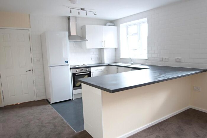 2 Bedroom Flat To Rent In High Street, Orpington, Kent, BR6
