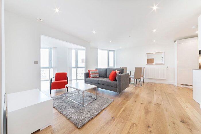 2 Bedroom Flat To Rent In Sky View Tower, High Street, Stratford, E15