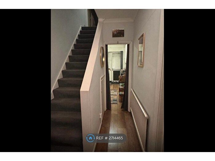 4 Bedroom Terraced House To Rent In Tiverton Drive, London, SE9