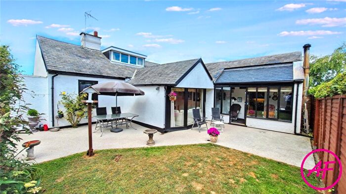 3 Bedroom Bungalow For Sale In Sychnant Pass Road, Conwy, LL32