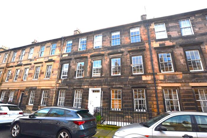 1 Bedroom Flat To Rent In Cumberland Street, Edinburgh, EH3