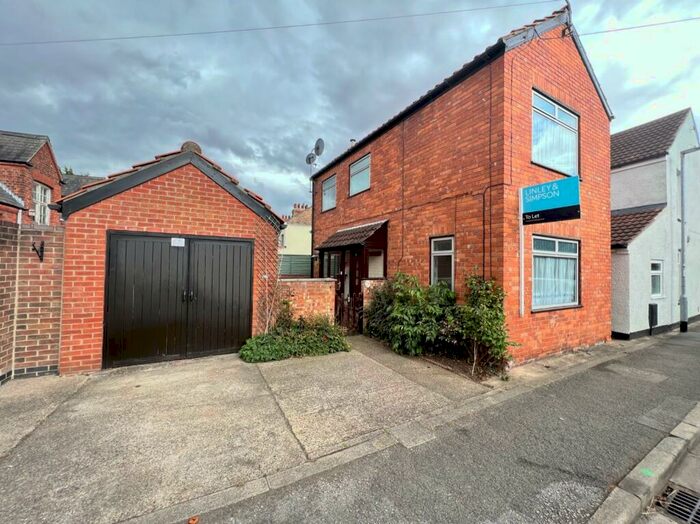 2 Bedroom Detached House To Rent In The Hourne, Hessle, East Riding Of Yorkshire, Uk, HU13