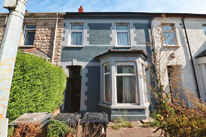 1 Bedroom Flat For Sale In Penarth Road, Cardiff, CF11