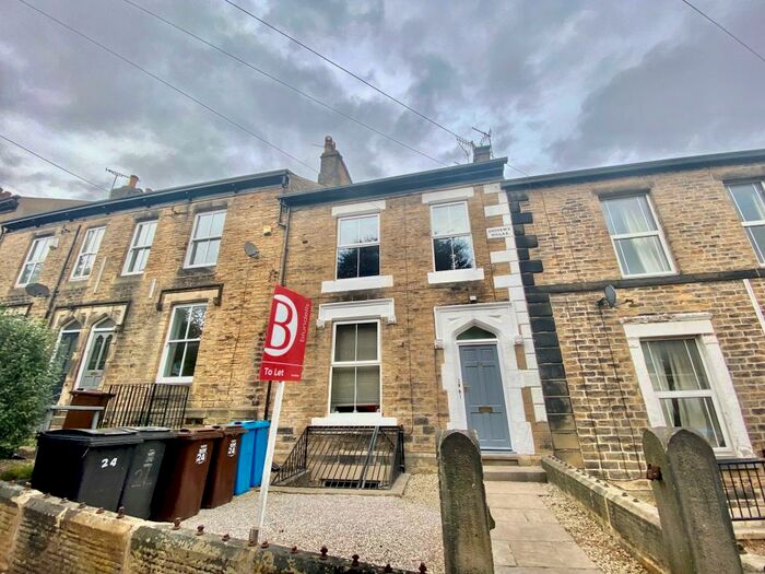 3 Bedroom Apartment To Rent In Parkers Road, Broomhill, S10