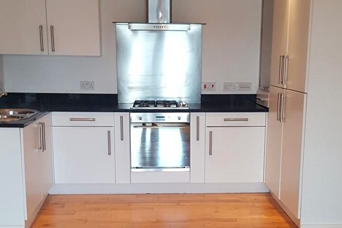 1 Bedroom Flat To Rent In Crow Road, Glasgow, G11