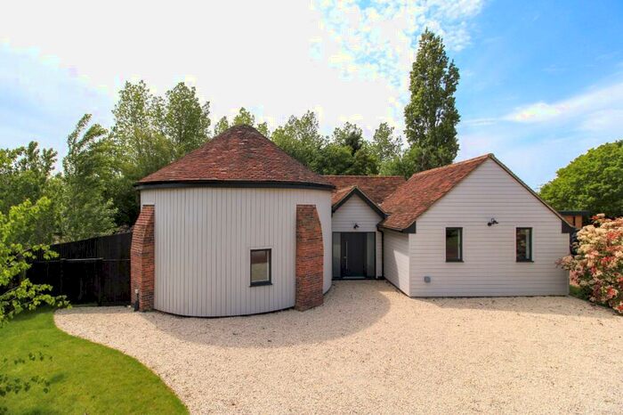 3 Bedroom Barn Conversion To Rent In Chalvington Road, Golden Cross, Hailsham, BN27