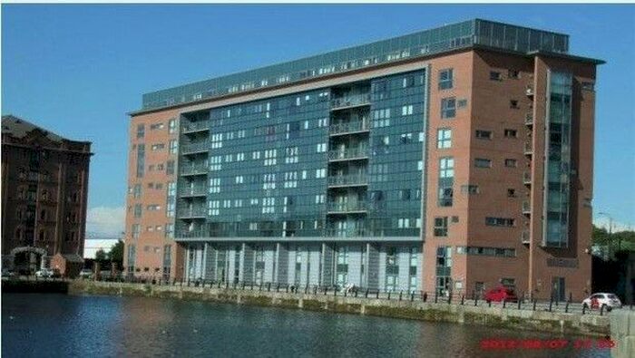 2 Bedroom Flat To Rent In William Jessop Way, Liverpool, Merseyside, L3