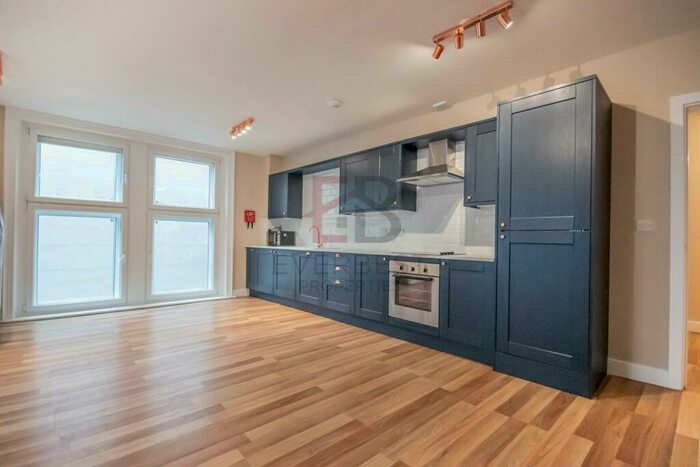 2 Bedroom Apartment To Rent In City Apartments, Northumberland Street, Newcastle Upon Tyne, Tyne And Wear, NE1