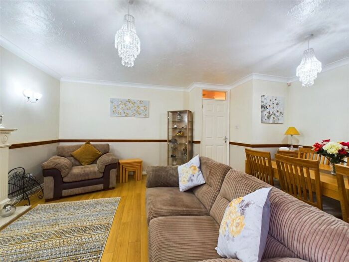 2 Bedroom Bungalow For Sale In Upper Barn Close, Heanor, Derbyshire, DE75