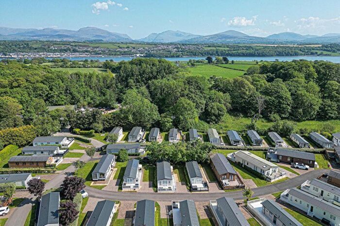 3 Bedroom Park Home For Sale In Plas Coch Country And Leisure Retreat, LL61