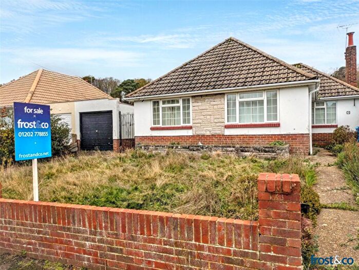 2 Bedroom Bungalow For Sale In Coy Pond Road, Lower Parkstone, Poole, Dorset, BH12