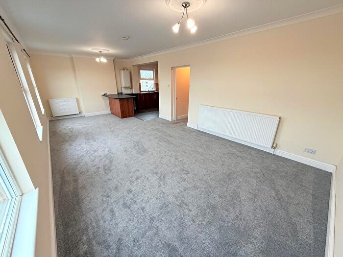 3 Bedroom Apartment To Rent In Wellesley Road, NR30