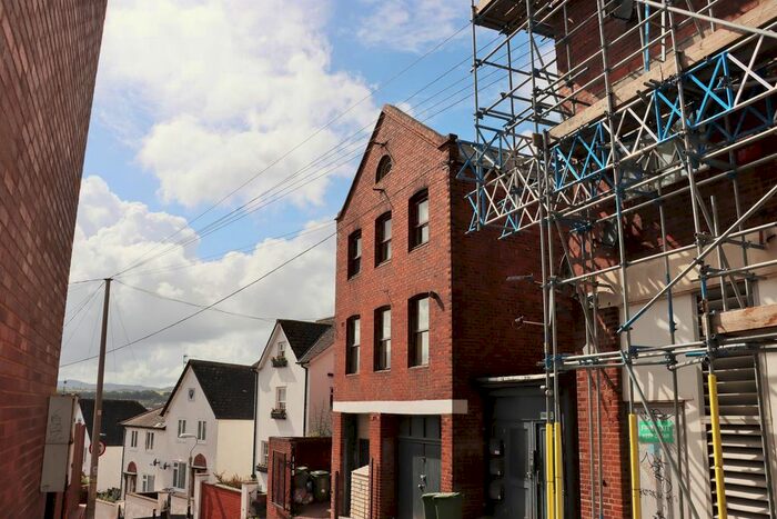 1 Bedroom Flat To Rent In Stepcote Hill, Exeter, EX1