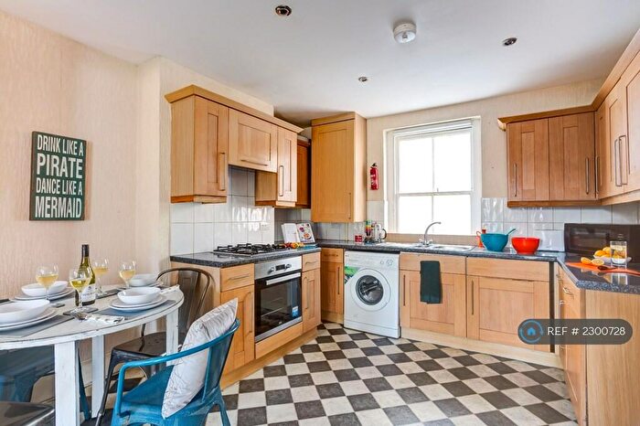 4 Bedroom Terraced House To Rent In Richmond Road, Brighton, BN2
