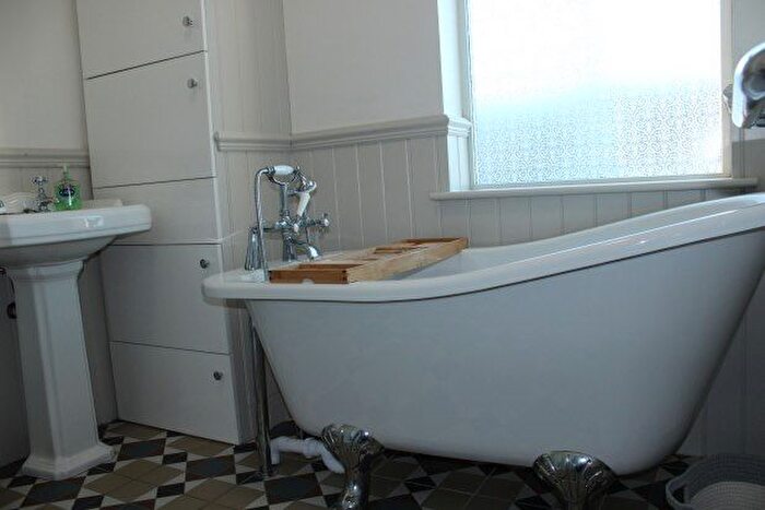 2 Bedroom Terraced House To Rent In Windsor Road, Liverpool, L23