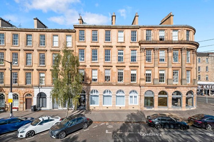3 Bedroom Apartment For Sale In Minerva Street, Finnieston, G3