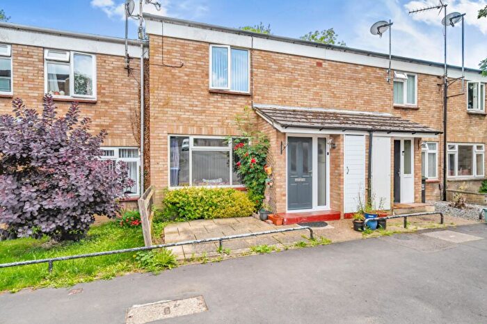 2 Bedroom Terraced House For Sale In Rosebery Way, Tring, HP23