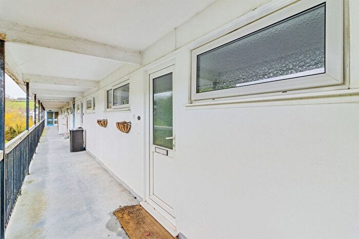 1 Bedroom Flat For Sale In New Road, Brixham, TQ5