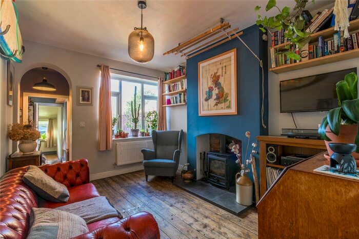 2 Bedroom Flat To Rent In Churchill Road, Brislington, Bristol, BS4