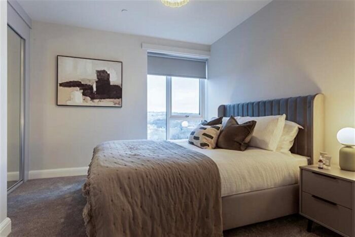 2 Bedroom Flat To Rent In Casa, Vista Park, Glasgow, G33