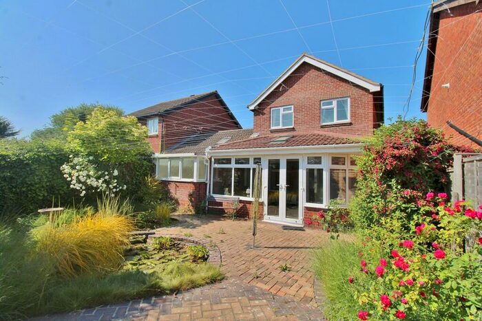 3 Bedroom Link Detached House To Rent In Puffin Crescent, Stubbington, PO14