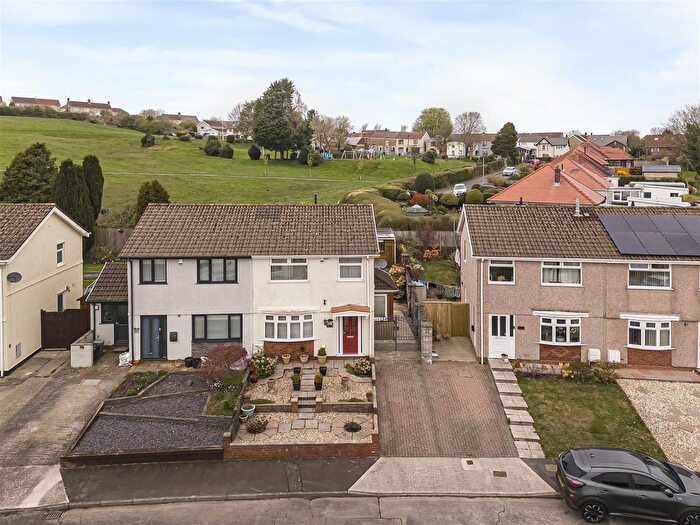 3 Bedroom Semi-Detached House For Sale In Clifton Court, Treboeth, Swansea, SA5