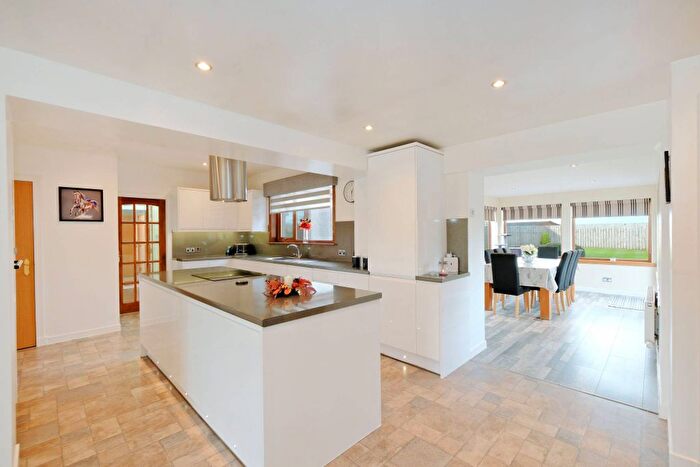 6 Bedroom Detached House For Sale In Crimond, Fraserburgh, AB43