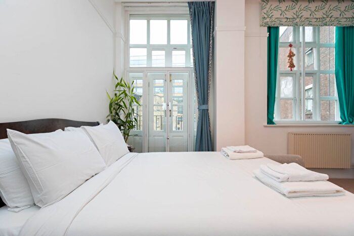 2 Bedroom Flat To Rent In City Road, London, EC1V