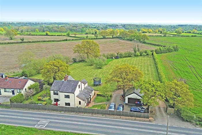 4 Bedroom Detached House For Sale In Wimboldsley, Middlewich, CW10