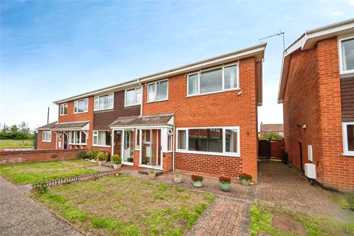 3 Bedroom End Of Terrace House For Sale In Stratford Road, Hampton Lucy, Warwick, Warwickshire, CV35
