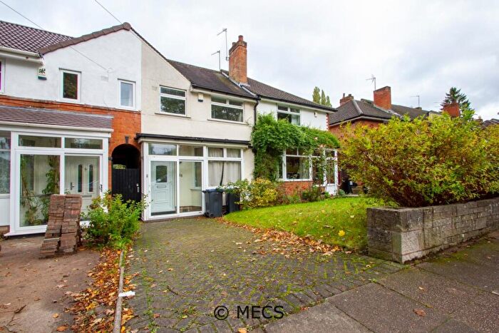 2 Bedroom Semi Detached House For Sale In Weoley Avenue, Birmingham, West Midlands, B29