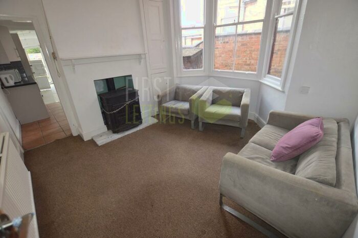 7 Bedroom House To Rent In Queens Road, Leicester, LE2