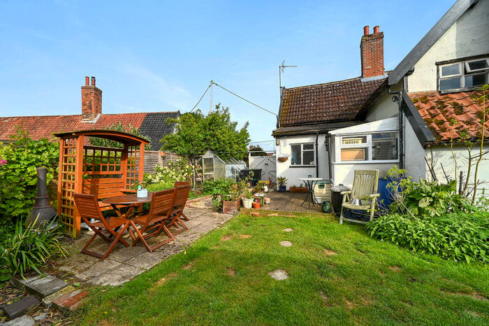 3 Bedroom Cottage For Sale In Great Finborough, Stowmarket, Suffolk, IP14