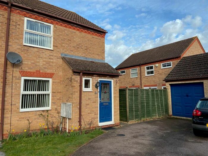 2 Bedroom Semi-Detached House To Rent In Wood Close, Biddenham, Bedford, MK40