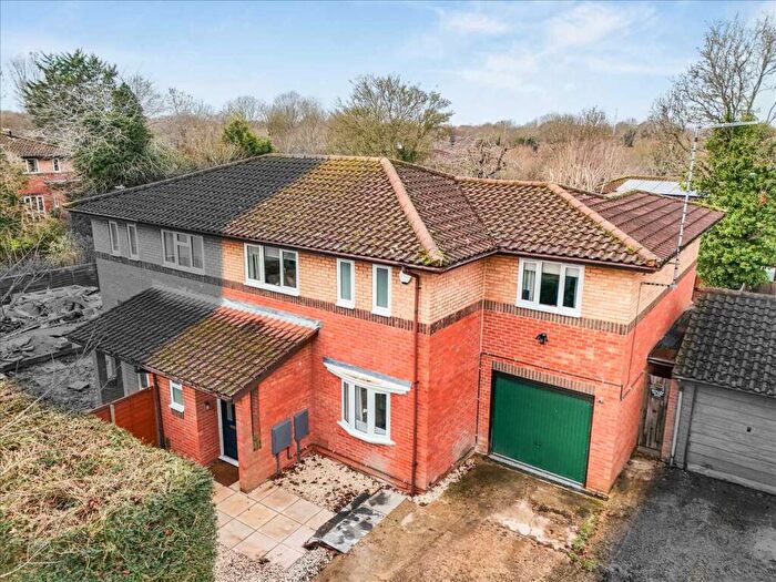 4 Bedroom Semi Detached House For Sale In Fairford Crescent, Downhead Park, Milton Keynes, MK15