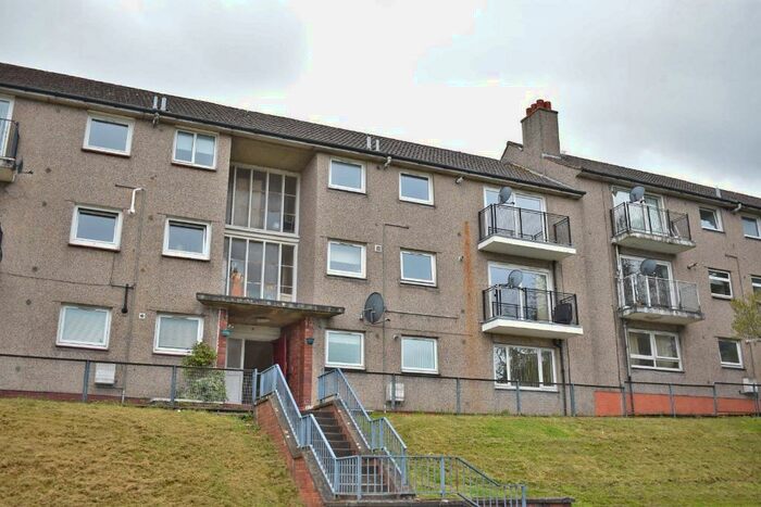 2 Bedroom Flat To Rent In Valeview Terrace, Dumbarton, West Dunbartonshire, G82
