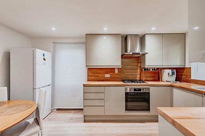 3 Bedroom End Terrace House For Sale In Heather Walk, Crawley, RH11