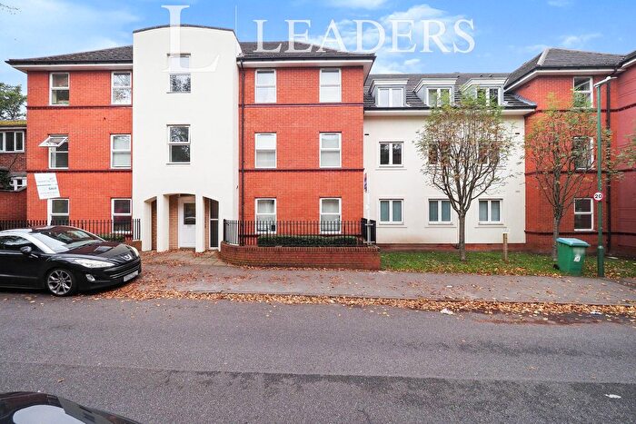 2 Bedroom Flat To Rent In Hamilton Road, Nottingham, NG5