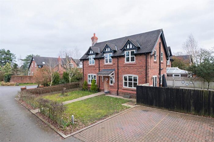 3 Bedroom Semi Detached House For Sale In Mondrem Green, Chester Road, Little Budworth, CW6