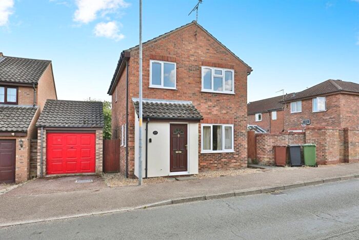 4 Bedroom Detached House For Sale In Brooks Drive, Scarning, Dereham, NR19
