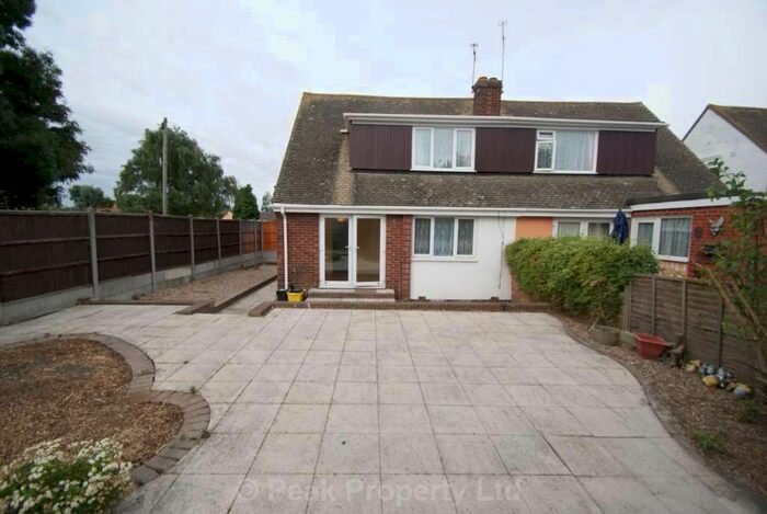 3 Bedroom Semi-Detached House To Rent In Cedar Road, Canvey Island, SS8