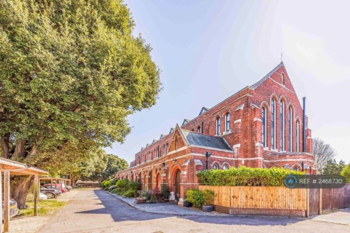 3 Bedroom Terraced House To Rent In Grand Division Row, Southsea, PO4